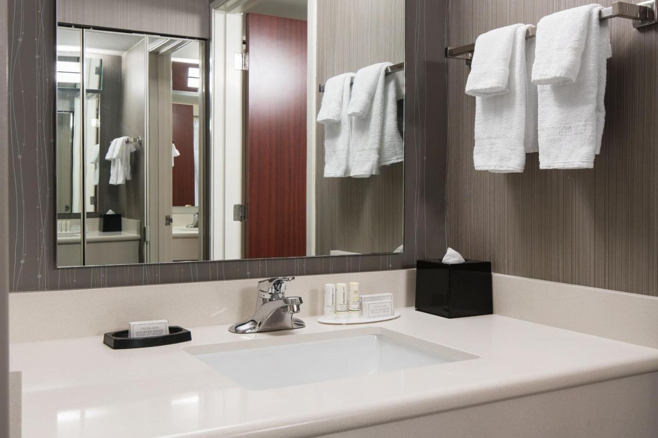 Courtyard By Marriott Seattle Federal Way Ξενοδοχείο Εξωτερικό φωτογραφία